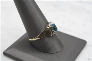 10K Blue Topaz Ring, Yellow Gold, 2.3g, Sz 10.75